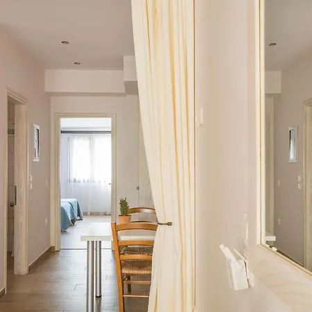 Spiti Prifti Apartament *