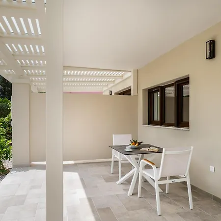 Spiti Prifti Apartament